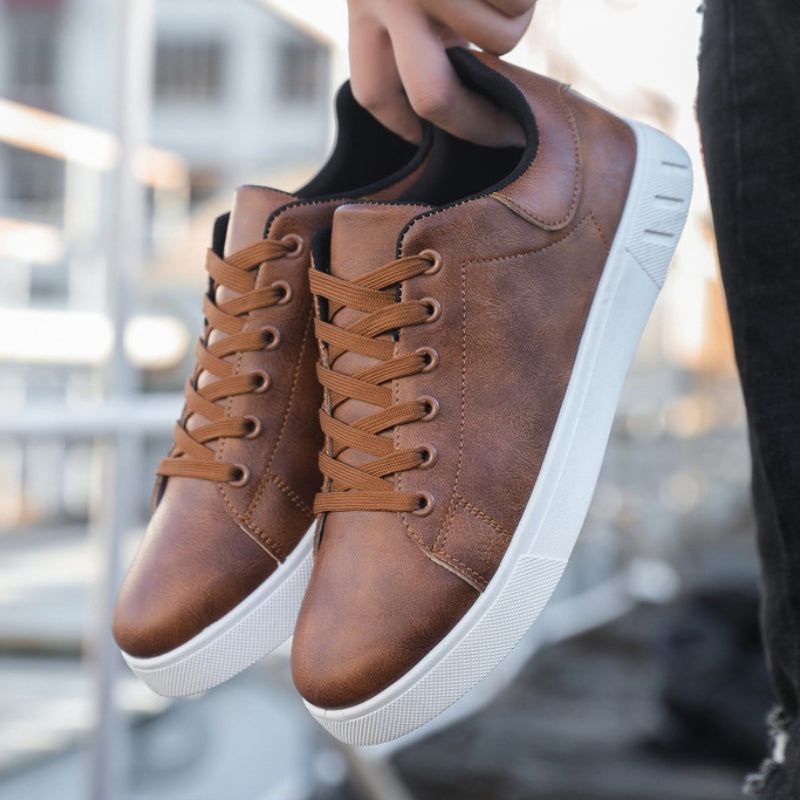Paolo - Sneakers i läder för män