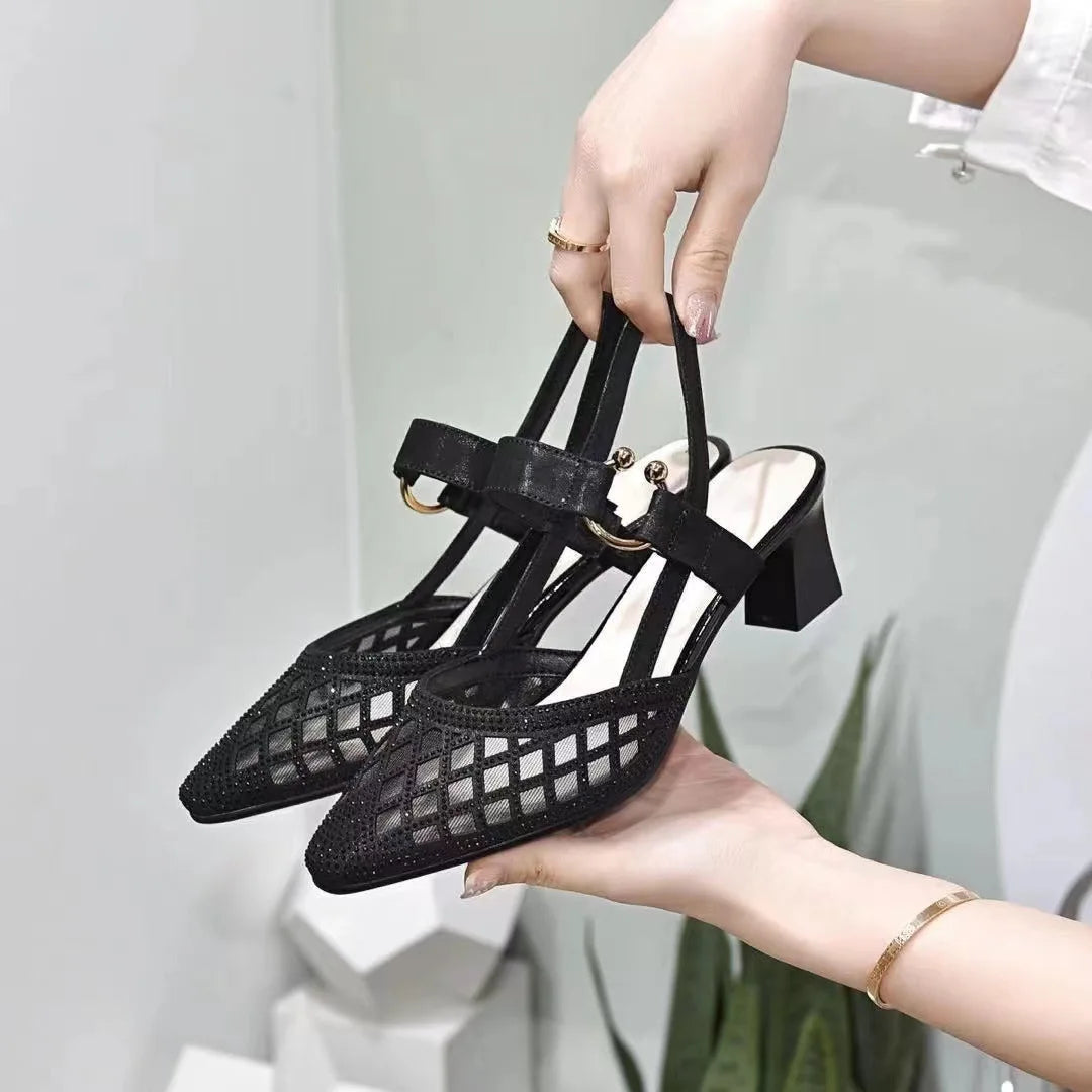 Roosje™ - Eleganta ortopediska sandaler med stabil klack
